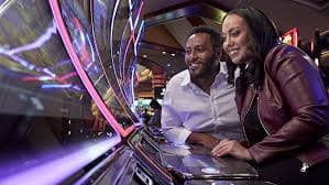 mmr55 မိုဘိုင်းအက်ပ် Android iOS ဖုန်းဖြင့် Sportsbook Live Casino ကစားနည်း